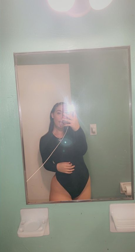 Nahá fotka uniklých OnlyFans od Sandra Rose