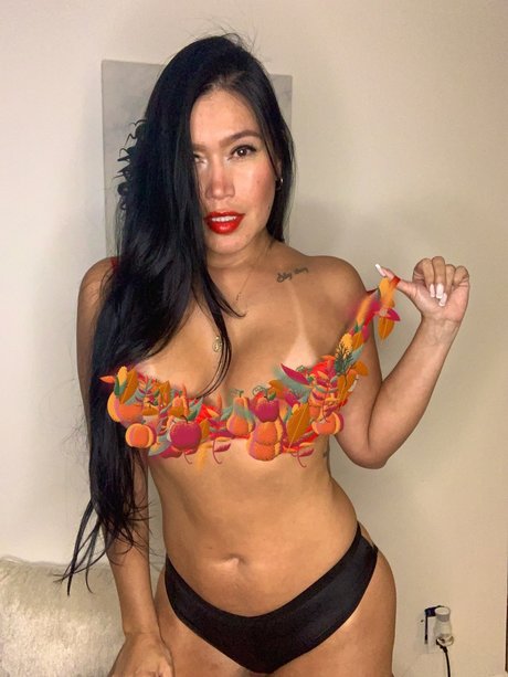Nahá fotka uniklých OnlyFans od Sandra Angarita