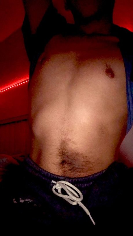 Naakte gelekte OnlyFans-foto van Sammi Garcia
