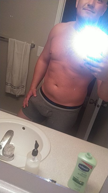 Nahá fotka uniklých OnlyFans od Talon