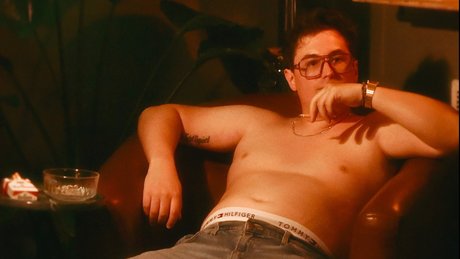 Naken läckt OnlyFans-bild av 