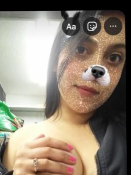 Scarletthott OnlyFans 유출 누드 사진