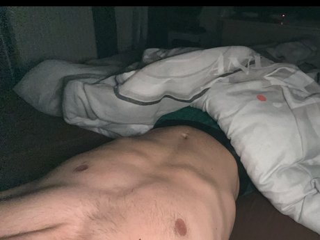Photo nue de fuite OnlyFans de Savoiepas