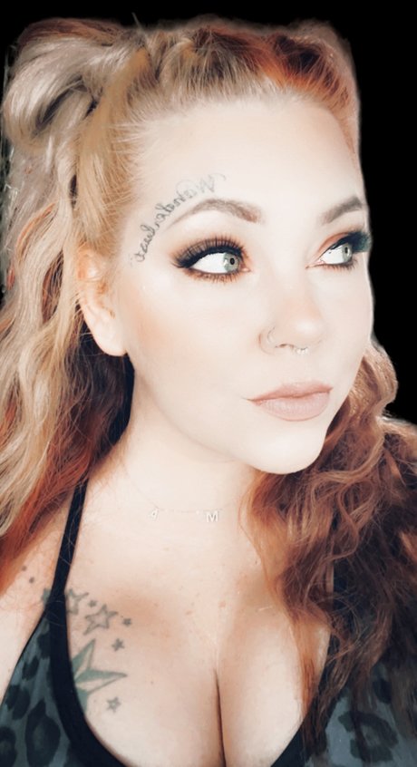 Nacktes geleaktes OnlyFans-Foto von Priss