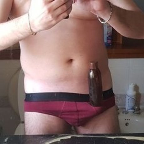 Naken läckt OnlyFans-bild av Xlgamertop
