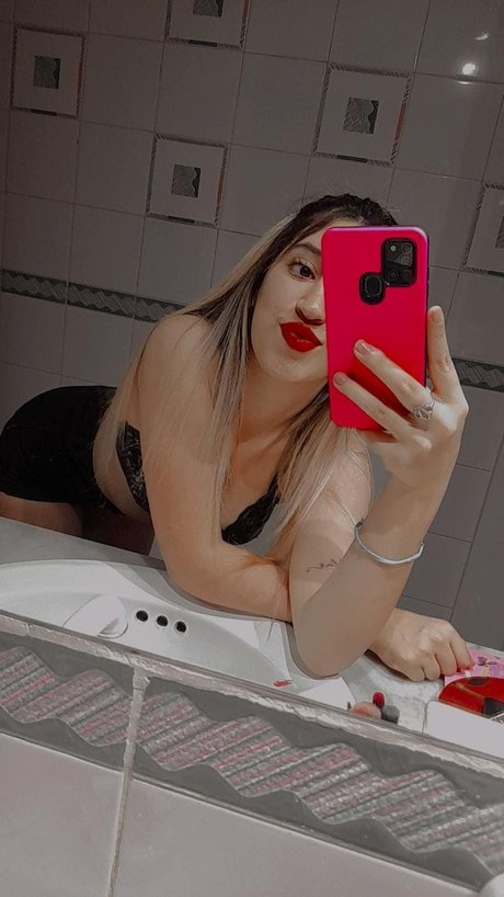 Camy12