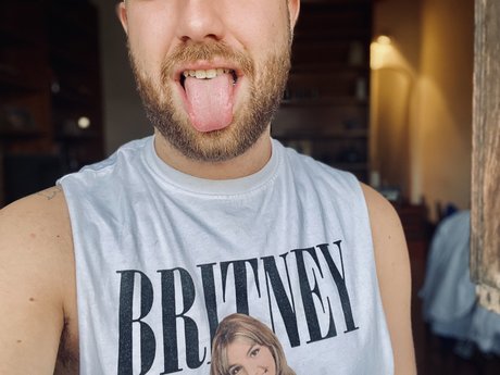 Nahá fotka uniklých OnlyFans od The Professor