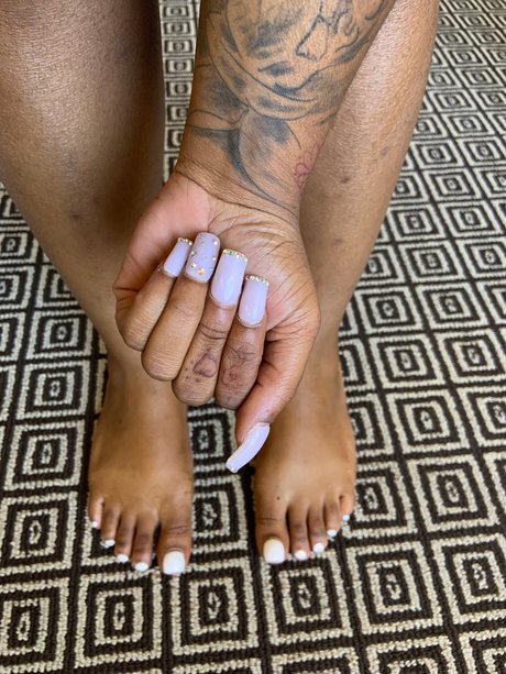 Nahá fotka uniklých OnlyFans od Cash Rules Everything Around Me 