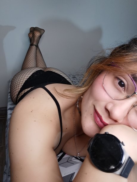 Foto nua vazada do OnlyFans de Lina Chate