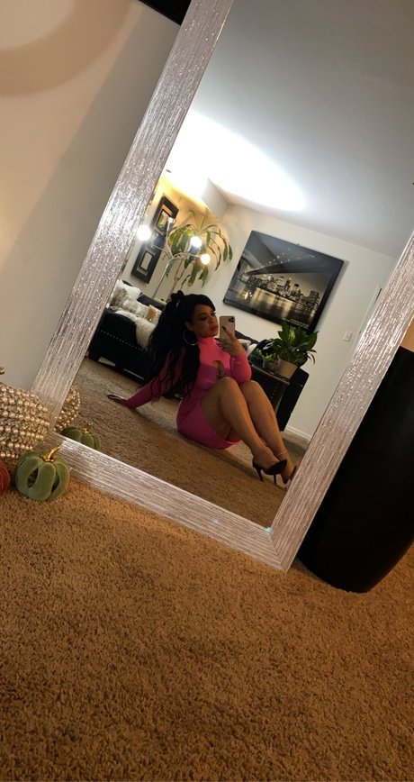 Nahá fotka uniklých OnlyFans od Thediamondbanks