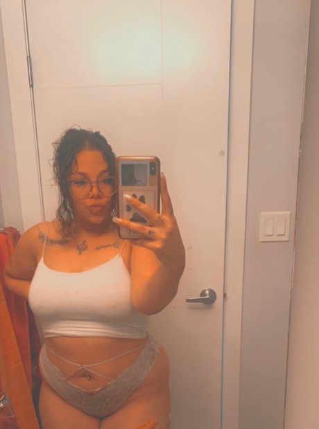 Photo nue de fuite OnlyFans de Taylor25