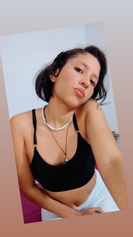 Foto nua vazada do OnlyFans de Helen And Thomas Sttooth