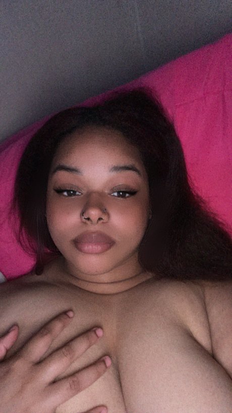 Обнаженная фотография утечки OnlyFans от Kai