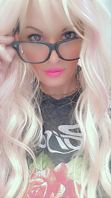 Nonchalante OnlyFansリークヌード写真