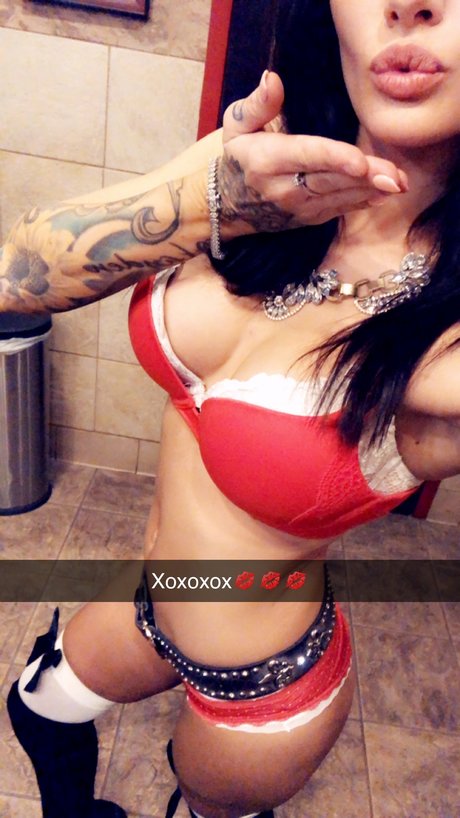 Xoxredlipsxox