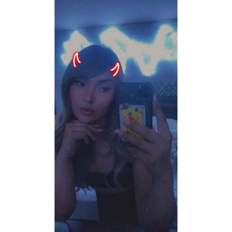 Naken läckt OnlyFans-bild av Tania