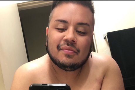Nahá fotka uniklých OnlyFans od Gordito
