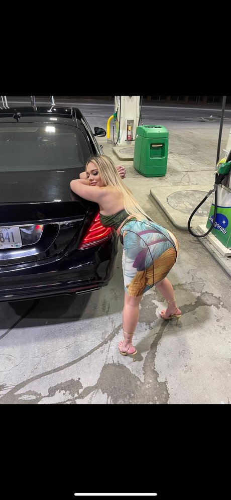 Nahá fotka uniklých OnlyFans od Sydney Banks 