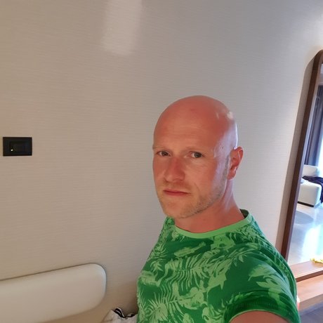Nagie wyciekłe zdjęcie OnlyFans od Twobone