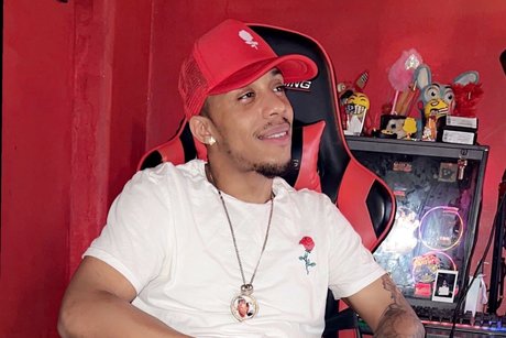 Naken läckt OnlyFans-bild av King Of Roses 