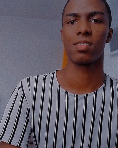 Naken läckt OnlyFans-bild av Alex 