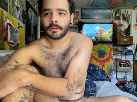 Naken läckt OnlyFans-bild av Pansexualpapi666