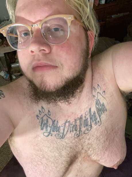 Nahá fotka uniklých OnlyFans od Daniel