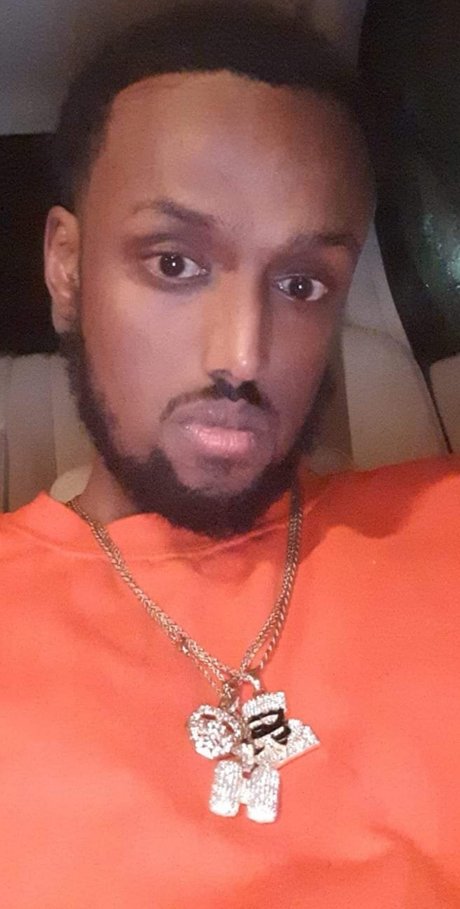 Foto desnuda filtrada de OnlyFans de Saucy Somali