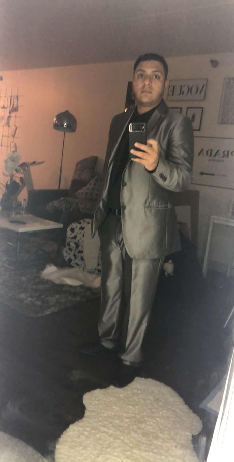Foto nua vazada do OnlyFans de Dj Fito Adolfo Ninaquispe