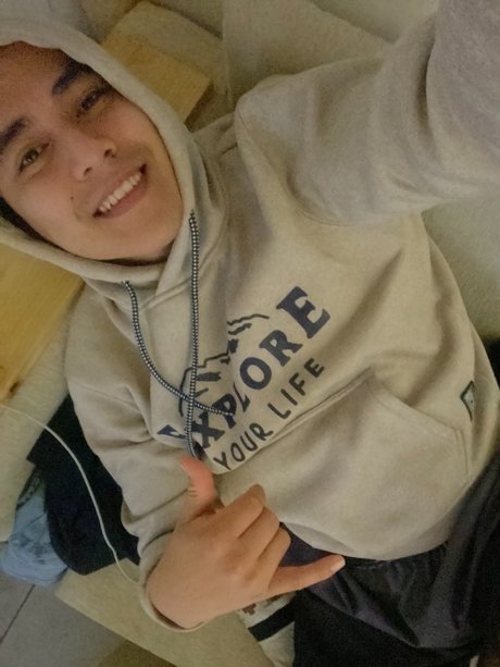 Naken läckt OnlyFans-bild av Camilo