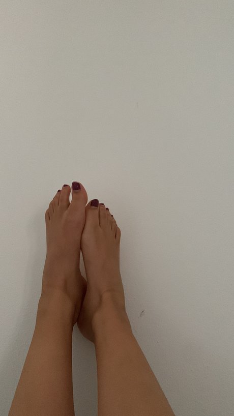 Обнаженная фотография утечки OnlyFans от Juicy Feet