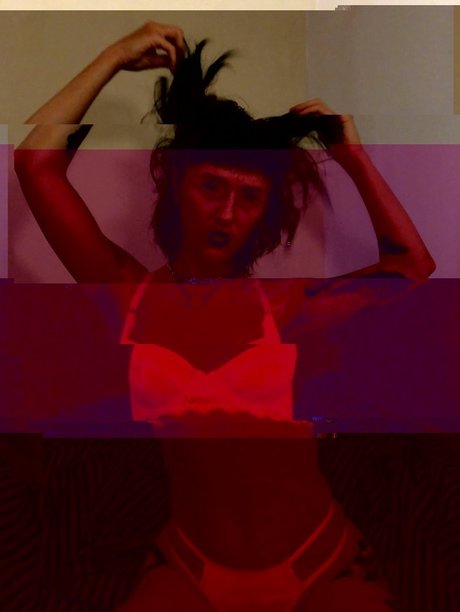 Naken läckt OnlyFans-bild av Margot