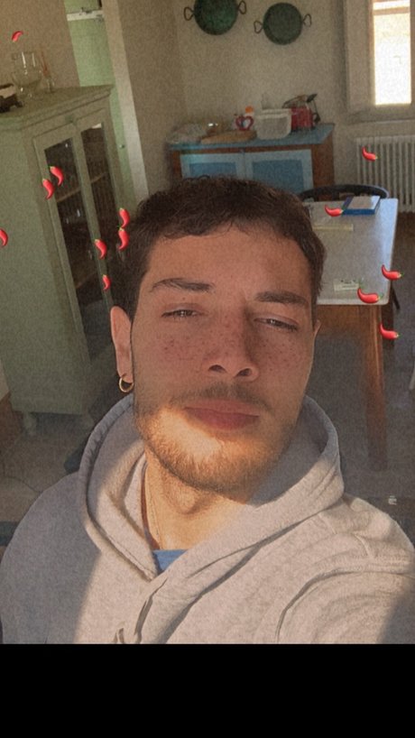 Foto desnuda filtrada de OnlyFans de Filippo Mariucci