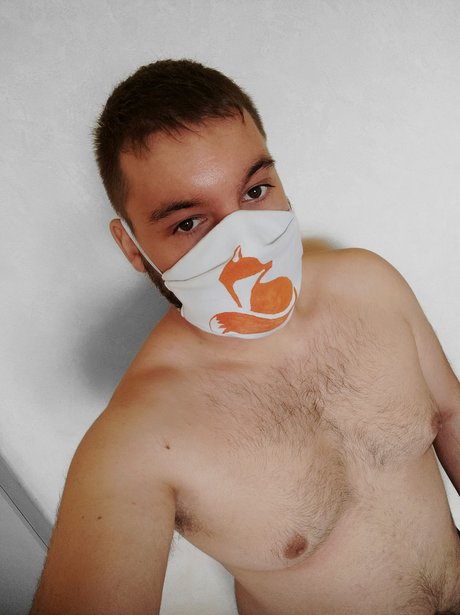 Alasti lekkinud OnlyFans-i pilt Sambal Akasia