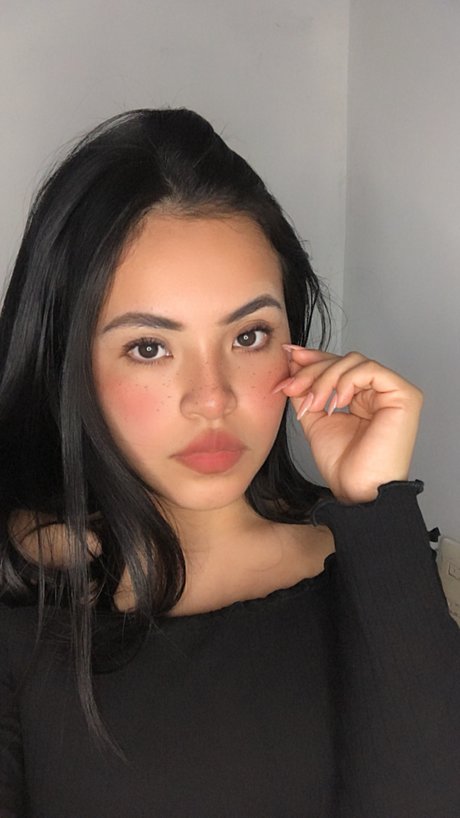 Naken läckt OnlyFans-bild av Heidi Gonzalez