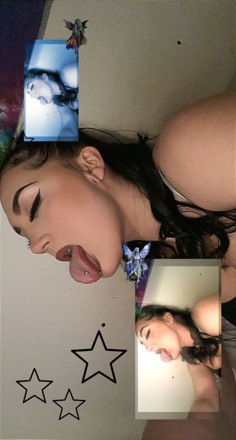 Naken läckt OnlyFans-bild av Mistress Izabella