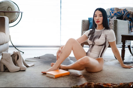 Naakte gelekte OnlyFans-foto van Helanie Gs