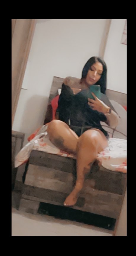 Nagie wyciekłe zdjęcie OnlyFans od Shanni