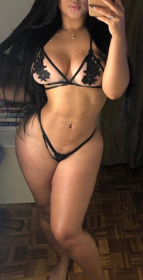 Nagie wyciekłe zdjęcie OnlyFans od Candygirl Latina