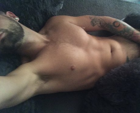 Lee Michael OnlyFansリークヌード写真