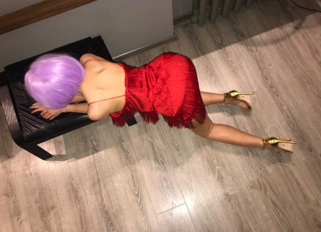 Alaston vuotanut OnlyFans-kuva Nina