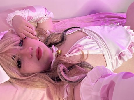 Naken läckt OnlyFans-bild av Nikola Strife