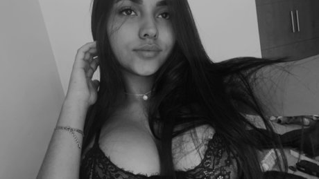 Обнаженная фотография утечки OnlyFans от Valentina G
