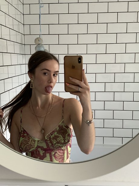 Alasti lekkinud OnlyFans-i pilt Ruby