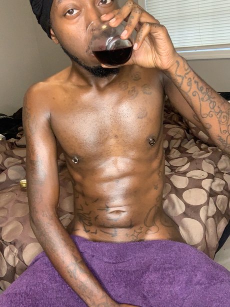 Nahá fotka uniklých OnlyFans od Daiquans Delight