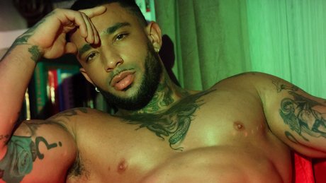 Foto desnuda filtrada de OnlyFans de Zed Leroi