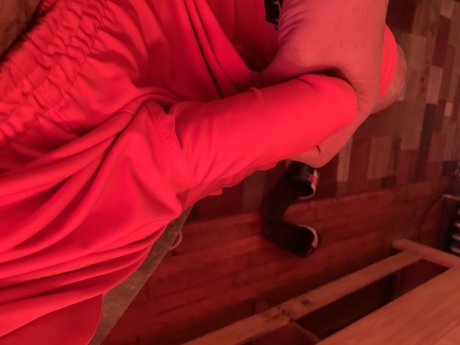 Naken läckt OnlyFans-bild av Devalon