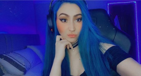 Nahá fotka uniklých OnlyFans od Nashiiefeet