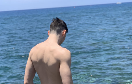 Naken läckt OnlyFans-bild av Fabian