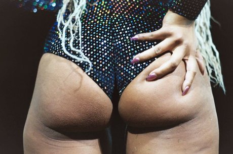 Naken läckt OnlyFans-bild av Petty Tendergrass